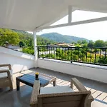 Detached With Private Pool In Inlice 别墅 费特希耶
