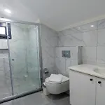 别墅 Detached With Private Pool In Inlice