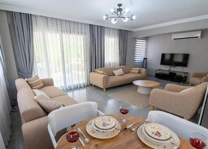 Detached With Private Pool In Inlice וילה פאטהיה