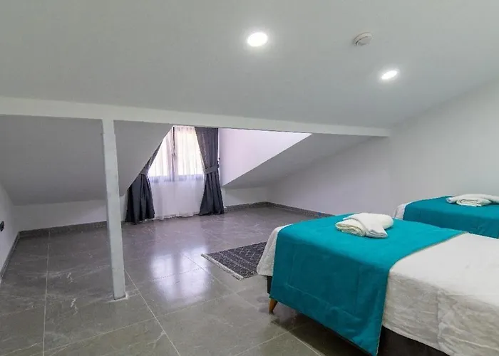 Detached With Private Pool In Inlice וילה